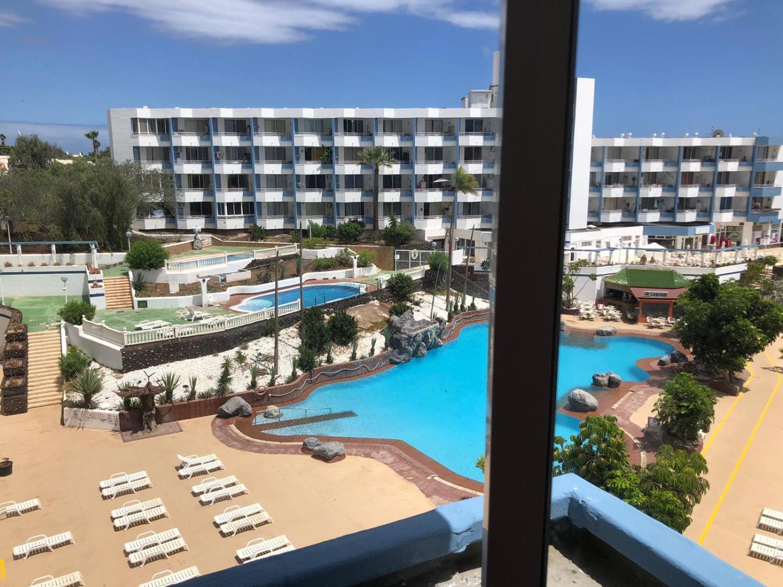 Cozy Studio, Aircon And 3 Pools Σαν Μιγκέλ ντε Αμπόνα Εξωτερικό φωτογραφία