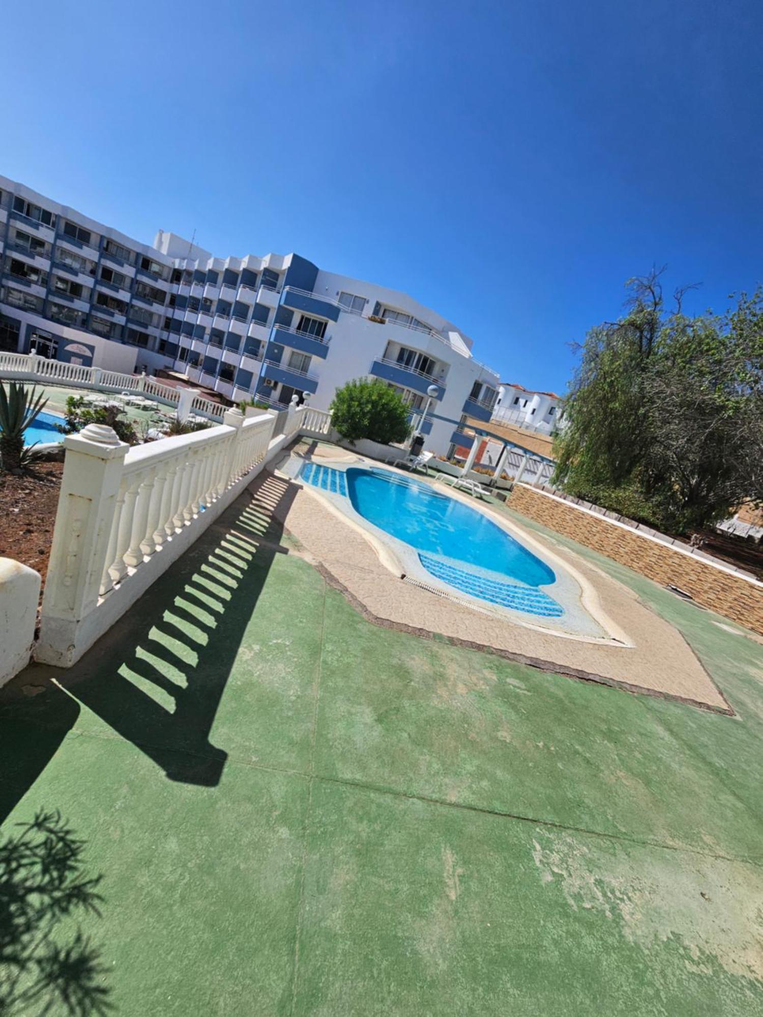Cozy Studio, Aircon And 3 Pools Σαν Μιγκέλ ντε Αμπόνα Εξωτερικό φωτογραφία