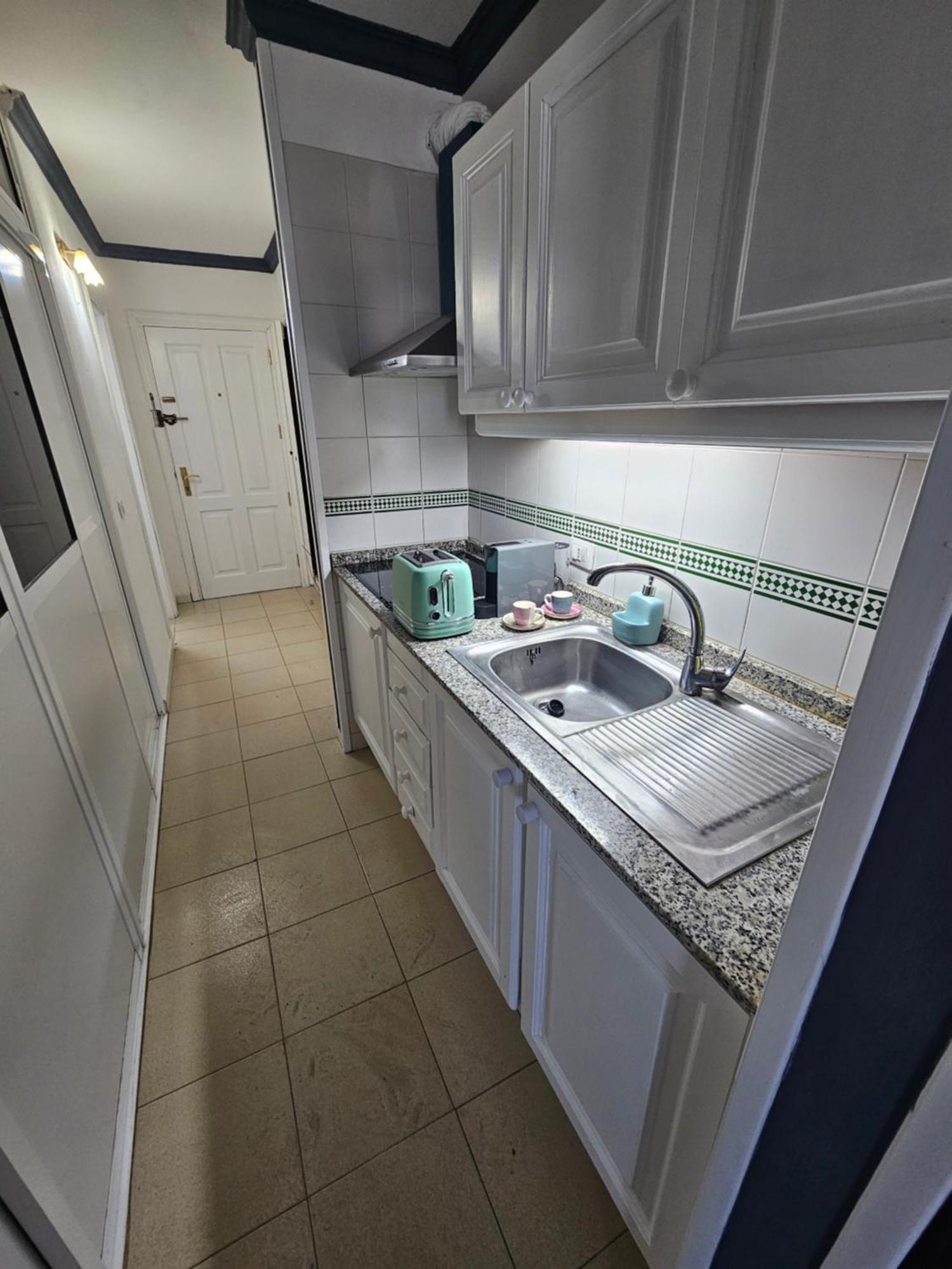 Cozy Studio, Aircon And 3 Pools Σαν Μιγκέλ ντε Αμπόνα Εξωτερικό φωτογραφία